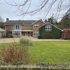 Stunning Oxfordshire 5 Bedroom House in 2 acres