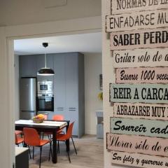 Acogedor, céntrico y amplio apartamento! Pamplona Inn 1