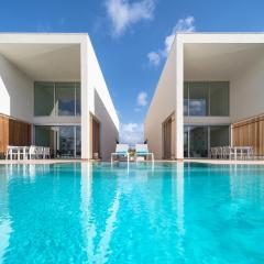 CARAIBAS Bonaire modern air-conditioned vacation villa with a private 20 meter magnesium pool