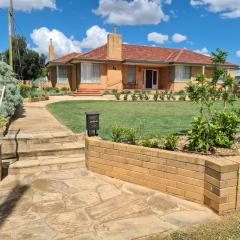 Harden Golfers Rest Accommodation