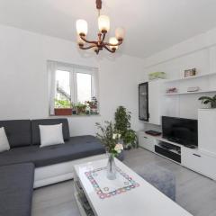 Apartment Villa DD