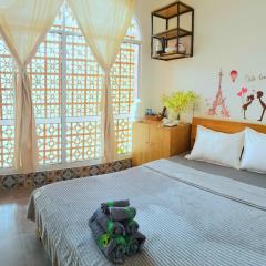 Mekong 69 Hostel - Cạnh Bến Ninh Kiều