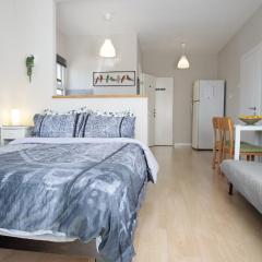 Cute & Cozy Studio Apt in Zichron Yaakov