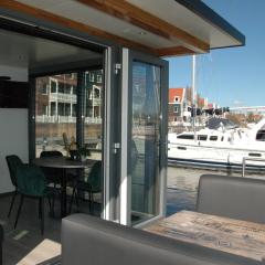 Beautiful Houseboat in the harbour of Volendam near Centre