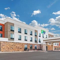 Holiday Inn Express & Suites Trinidad, an IHG Hotel