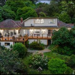 Secluded Villa with Lush Gardens, Spa and Fireplace