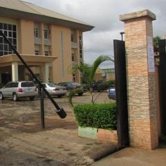 Room in Lodge - Harlescourt Hotels and Suites Asaba