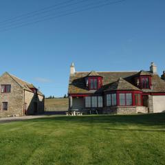 Craiglea Lodge & Barn