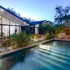 Favela Chic Tamarindo - Adults Only