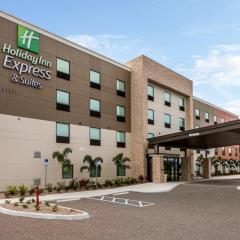 Holiday Inn Express & Suites Ft Myers Beach-Sanibel Gateway by IHG
