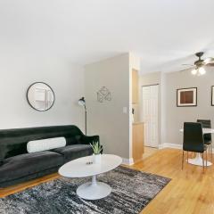 Cozy & Well-Equipped Studio Apt in Lakeview - Oakdale 412