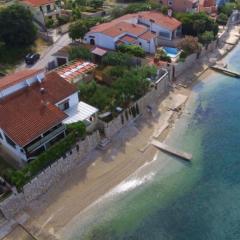 Apartman Mirna