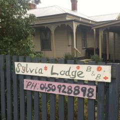 Sylvia Lodge A step back in time pet friendly Homestay