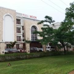 Room in Lodge - Full Moon Hotel 2bd Apartment