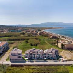 Aegean Breeze Luxury Apartments next to the sea