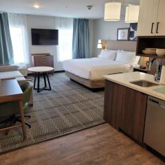 Staybridge Suites - Louisville - Expo Center, an IHG Hotel