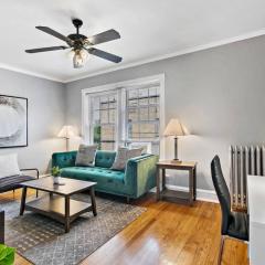 Chic 1BR Apt Close to Everything - Marshfield E3