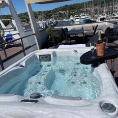Floating Sea House MAREA