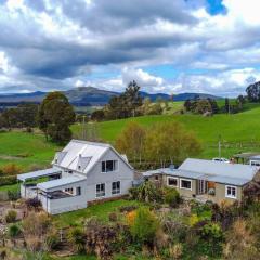 The Gardener's Cottage on Warrentinna