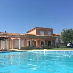 Villa et maisonnette provençales