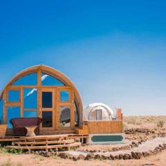 Amanya King Lion 1-Bed Wigwam in Amboseli