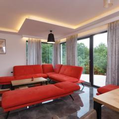 Deluxe Feliciano Apartments