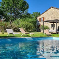 Gîte de charme piscine privée chauffée climatisé wifi aux portes du Périgord entre Villeréal et Monpazier