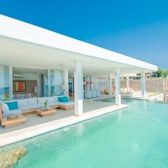 Deep Blue Villa Umeanyar