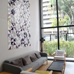 81 Brand-new studio next to Paulista Av, fast wifi