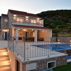 Villa Katarina - infinity pool with amazing view