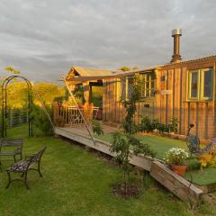 Willowbank shepherds hut