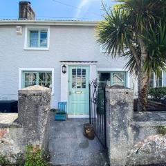 Inglenook Cottage near Porthcawl and Beaches