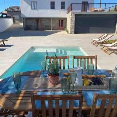 Porto-Braga Family Country House (Private Pool)