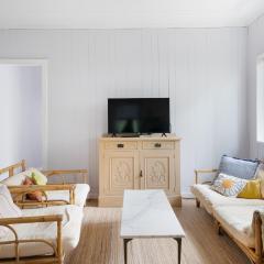 Pearl Beach Semi - 2 min to sand & sea - Wattle