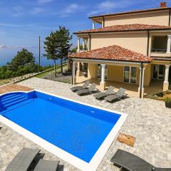 Villa Mia