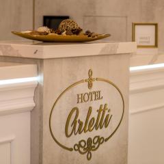 Arletti Hotel