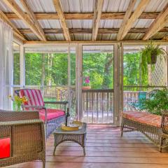 The Country Cottage in Union Mills with Porch!