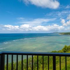 Sealodge E8-oceanfront views near secluded beach, with wifi and pool
