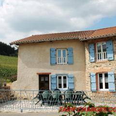 Gîte Saint-Romain-d'Urfé, 5 pièces, 9 personnes - FR-1-496-36