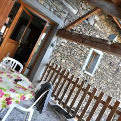 Gîte La Terrasse-sur-Dorlay, 4 pièces, 8 personnes - FR-1-496-73