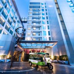 Radisson Suites Bangkok Sukhumvit