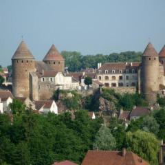 Studio sur les remparts Semur-en-Auxois BOURGOGNE