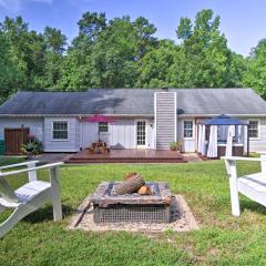 Lovely Mtn Cottage with Hot Tub, BBQ and Fire Pit!