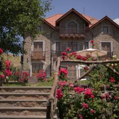 Garni HinYard