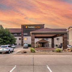 Comfort Suites