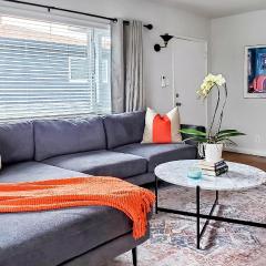 Top Location Walk to Dining, Shops & Near Beach CC E