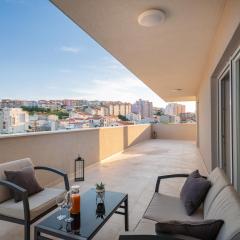 New luxury 3-bedroom penthouse with huge terrace