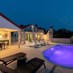 Villa Barbara - Olive Paradise, with chlorine-free pool