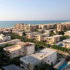 AC, Wi-Fi Panorama View Shahrazad Beach Apartment