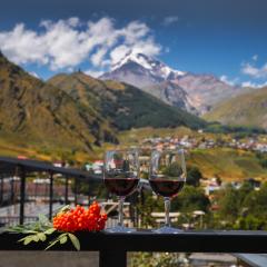 Hotel INSIDE Kazbegi